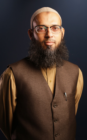 Mufti Mansoor Rais is an experienced Islamic Finance Professional and a certified Shariah Advisor from SECP